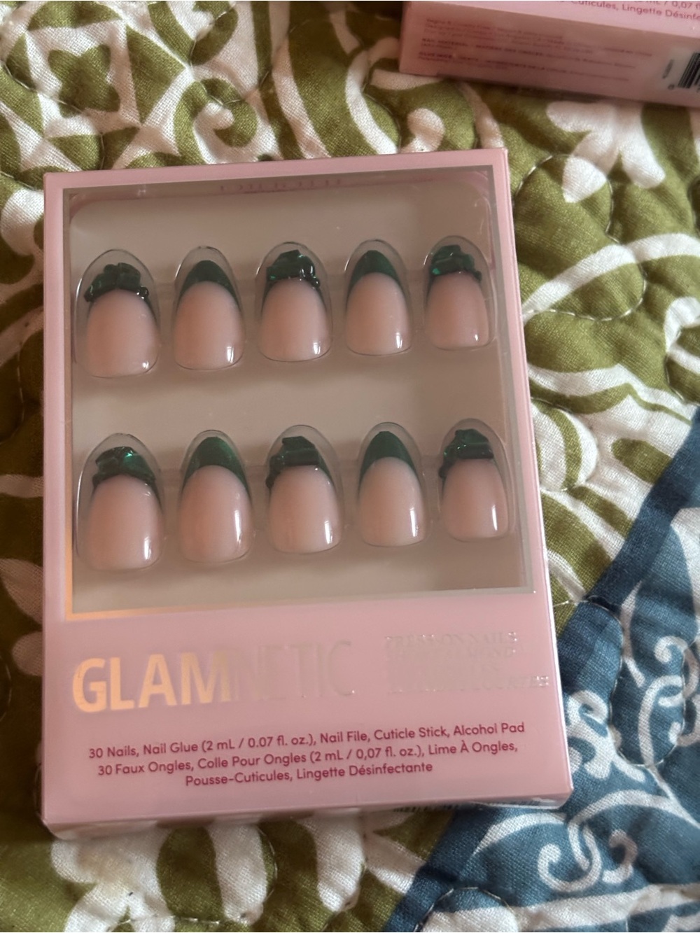 Glamnetic Pink Ombre & Sparkle Press-On Nail Set - Picture 3 of 8